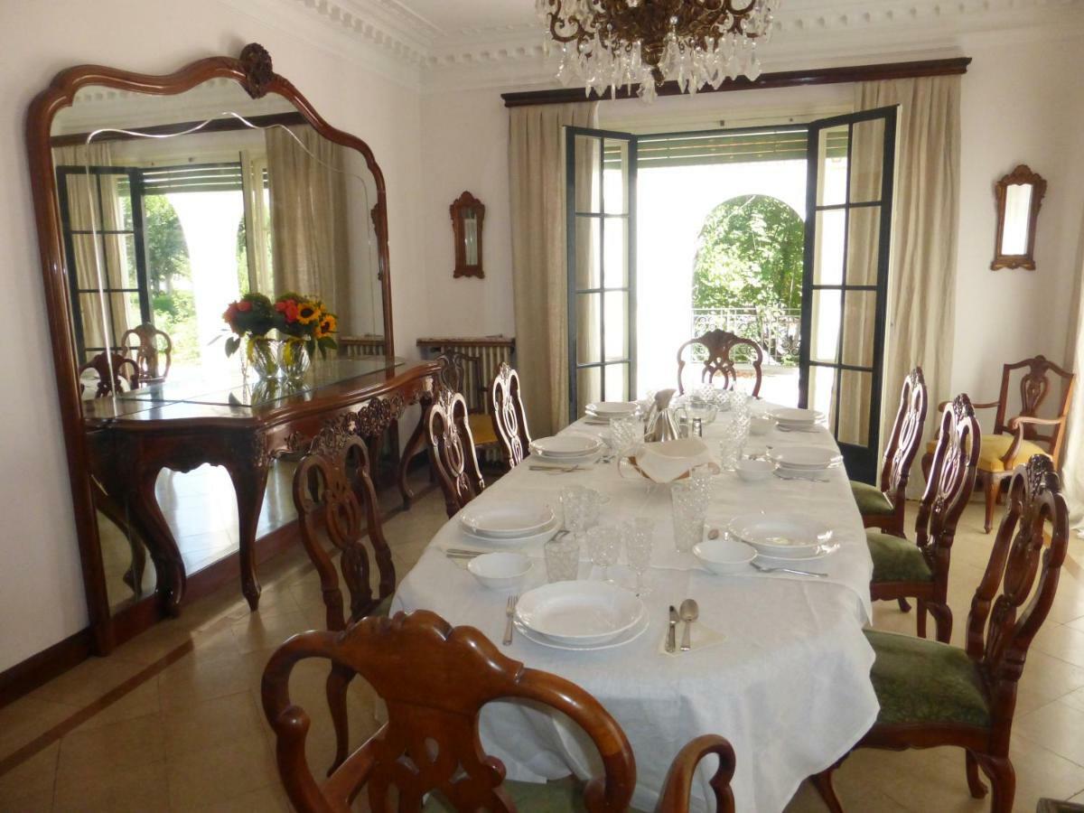 Espectacular Casa Chateau En El Centro De Olot Esterno foto